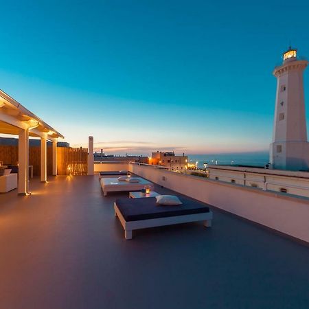 Casa Del Faro Lägenhet Torre Canne Exteriör bild